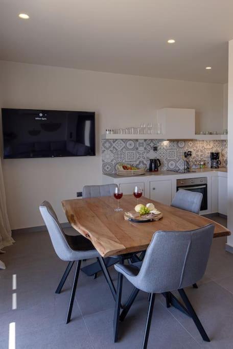 Pearl Suites And Villa Τήνος Εξωτερικό φωτογραφία